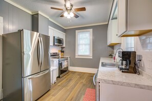 Apartment (0 Bedroom) | Interior - Downtown Wilmington Studio - Pets Welcome! (Wilmington)