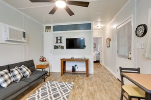 Cottage (1 Bedroom) | Interior