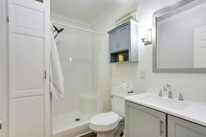 Cottage (1 Bedroom) | Interior - Near Parks & Lakes: Pet-friendly Winnie Cottage (Winnie)