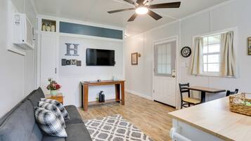 Cottage (1 Bedroom) | Interior