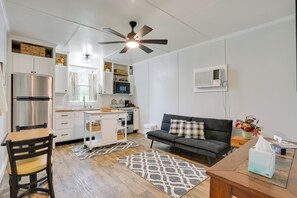 Cottage (1 Bedroom) | Interior