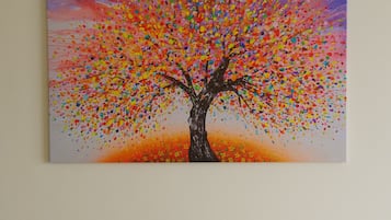 3 多间卧室、熨斗/熨衣板、WiFi、床单