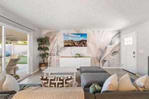 Interior - Oldtown Scottsdale Paradise+HtdPool+PuttGrn+Casita (Scottsdale)