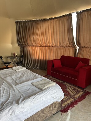 Chambre Double Deluxe | 1 chambre, literie hypoallergénique, couette en duvet d'oie, bureau