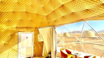 Deluxe Double Room | Hypo-allergenic bedding, down comforters, desk, free WiFi