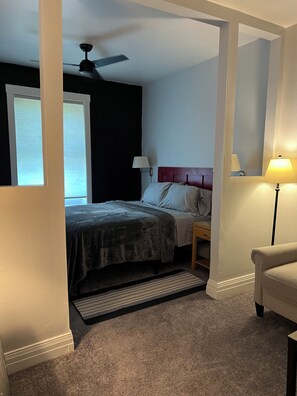 1 chambre, fer et planche à repasser, Wi-Fi, draps fournis