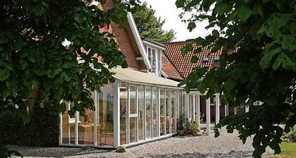 Charming countryside apartment