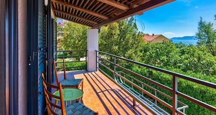 Holiday home with air conditioning
