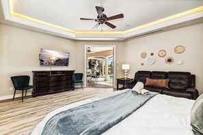 4 bedrooms, iron/ironing board, travel crib, free WiFi
