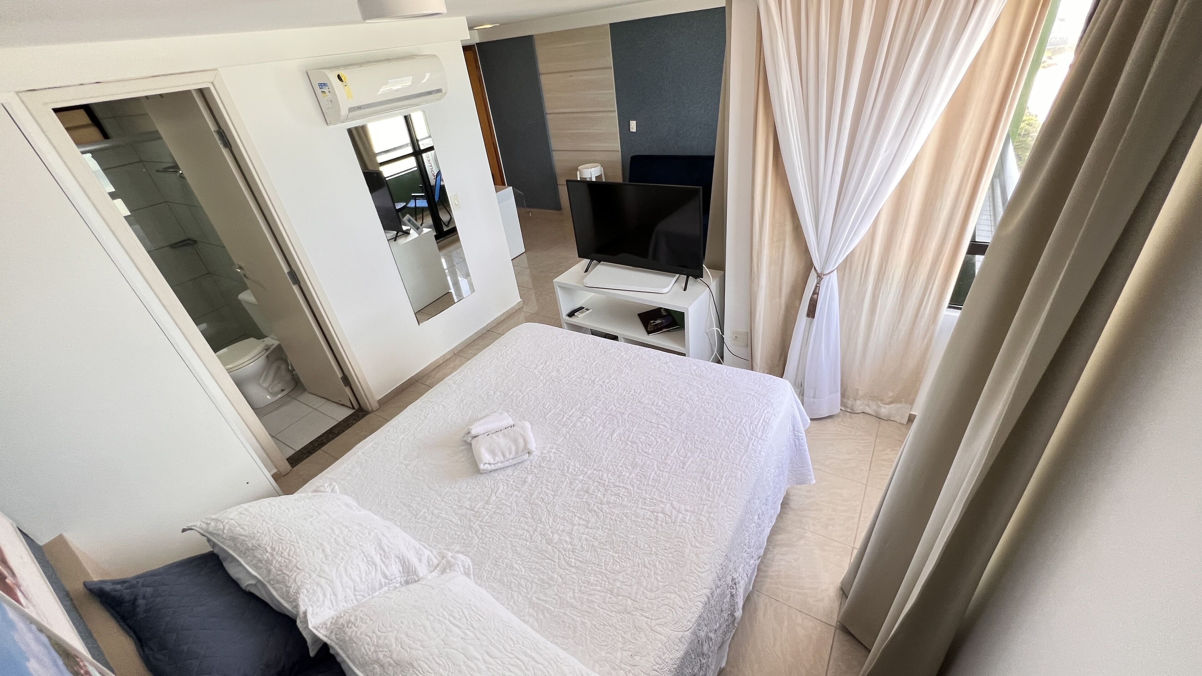 1 quarto, ferros/tábuas de passar roupa, Wi-Fi, roupa de cama