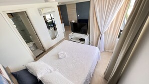 1 bedroom, iron/ironing board, WiFi, bed sheets - Flat DE Frente Para O MAR COM Vista Linda DA Praia E Localização Perfeita (Areia Preta Natal)