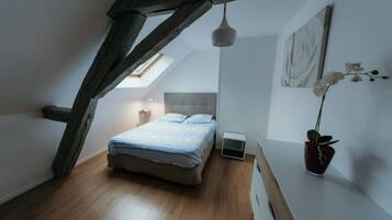 2 slaapkamers, een strijkplank/strijkijzer, wifi, beddengoed