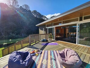 Terrace/patio - Tui Nature Retreat HWB, Tui Nature Retreat HWB (Hot Water Beach)