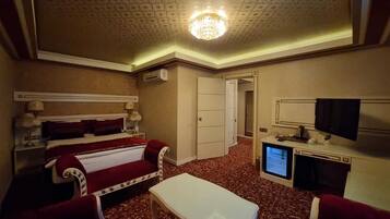 Egyptian cotton sheets, premium bedding, down duvets