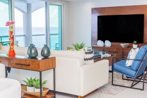 TV, stereo