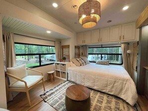 2 bedrooms, free WiFi