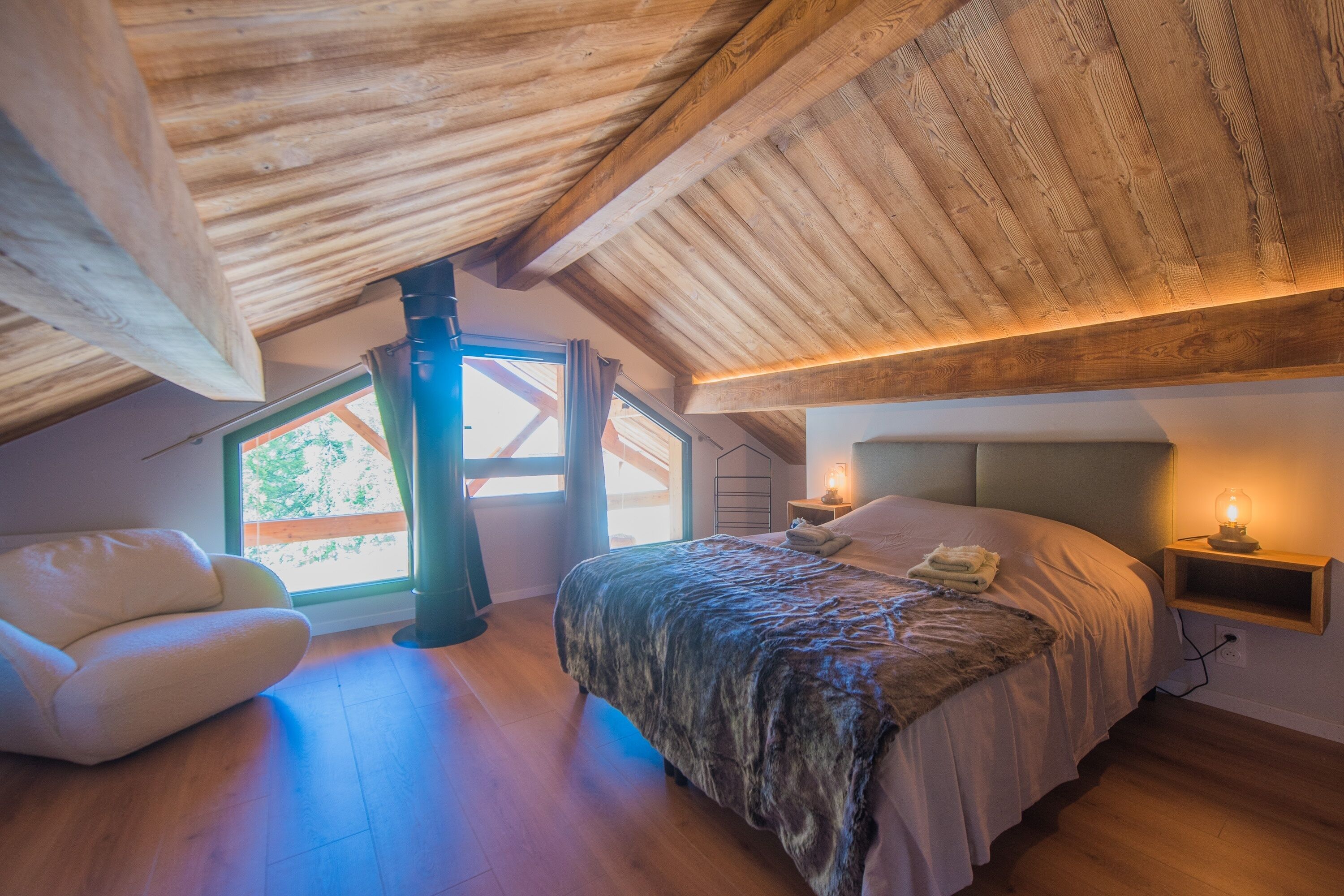 4 chambres, fer et planche à repasser, Wi-Fi gratuit