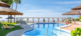 Casa de la Buena Vida  | 3 Bedroom Townhouse with Sea View