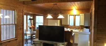Big Buck Run Cabin near Hocking Hills. Located in a Private estate  