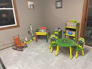 Children's area - Quiet farmhouse with amazing views - close to skiing in Ellicotville! (Little Valley)