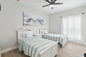 3 chambres, fer et planche à repasser, accès au Wi-Fi (inclus)