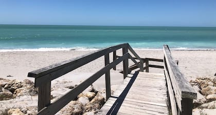 "Sea Dunes" 3 bedrooms 2 bath