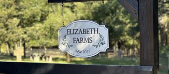 Enjoy a cozy experience at Elizabeth Farms! Close to hiking & equestrian trails.
