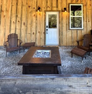 Exterior detail - Enjoy a cozy experience at Elizabeth Farms! Close to hiking & equestrian trails. (Winder)