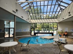 Pool - Tropical Treasure (Myrtle beach)