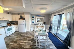 Private kitchen - Tropical Treasure (Myrtle beach)