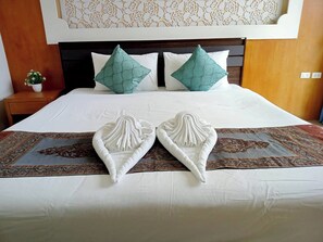 Room - T & C Hotel Patong Beach By Zuzu (Patong)