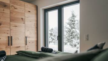 2 Schlafzimmer, Bügeleisen/Bügelbrett, Reisekinderbett, kostenloses WLAN