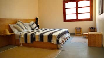 Comfort Twin Room, 1 Queen Bed | Free WiFi