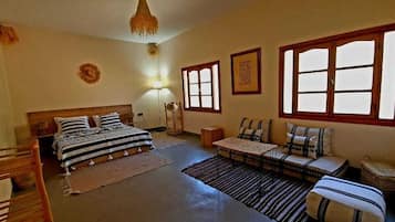 Comfort Twin Room, 1 Queen Bed | Free WiFi
