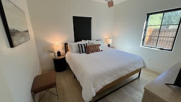 3 bedrooms, free WiFi, bed sheets