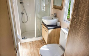 Shower - 2 bedroom amazing home in Makkum (Makkum)