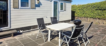 2 bedroom amazing home in Makkum