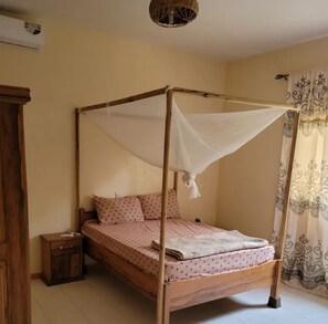 3 bedrooms, iron/ironing board, bed sheets - A peaceful oasis with a superb ocean view awaits you! Welcome! (M'bour)