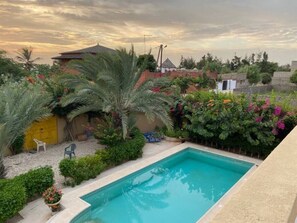 Pool - A peaceful oasis with a superb ocean view awaits you! Welcome! (M'bour)