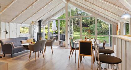 Gorgeous home in Fårevejle with sauna