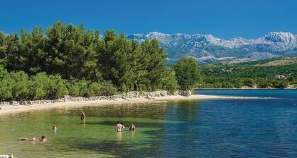 Maison en bord de mer Ă Pridraga