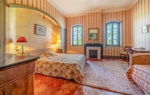 1 bedroom, travel crib, free WiFi, bed sheets