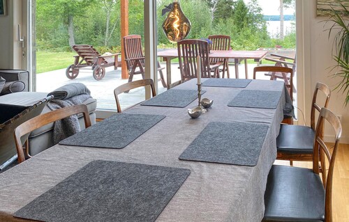 Stunning home in Grödinge with kitchen