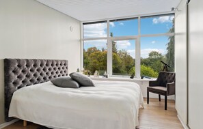 3 habitaciones, tabla de planchar con plancha y wifi gratis 