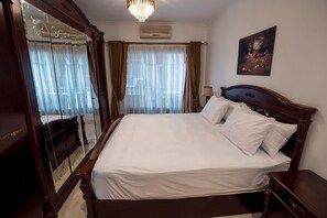 2 bedrooms, iron/ironing board, WiFi, bed sheets - الزمالك دقيقة على النيل (Gouvernorat du Caire)