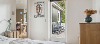 Awesome home in Glesborg with WiFi