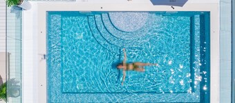 Bel appartement de 2 chambres Ă Pineto