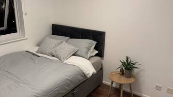 1 Schlafzimmer, Bügeleisen/Bügelbrett, WLAN, Bettwäsche