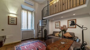 Unclassified image, 4 of 28, button - MM Ottaviano - Duplex Risorgimento Apartment (Roma)