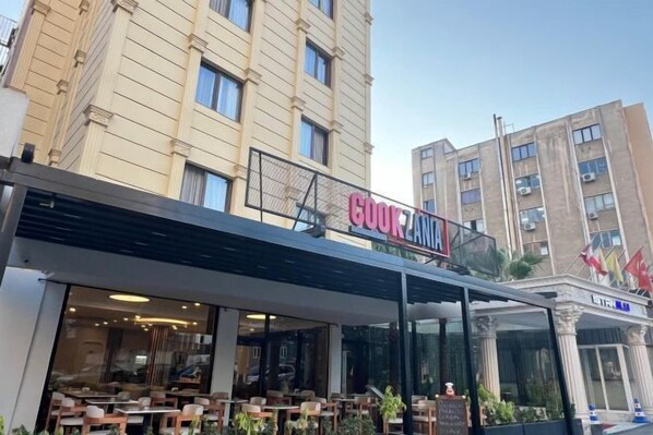 Exterior - Istanblu Hotel Atasehir (Istanbul)